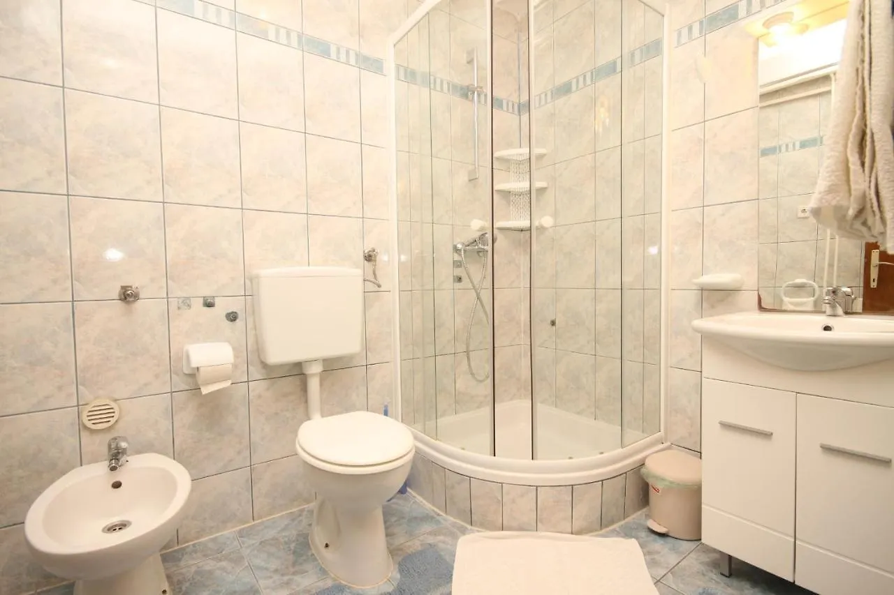 Apartment Mali Losinj 2486A